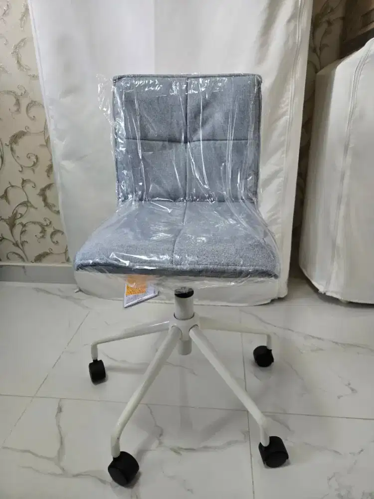 Kursi Meja, Kantor, Belajar Usagi Office Chair Blue By Informa