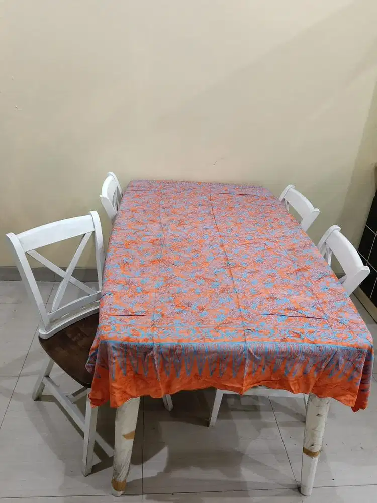 FURNITURE RUMAH SOFA & MEJA MAKAN