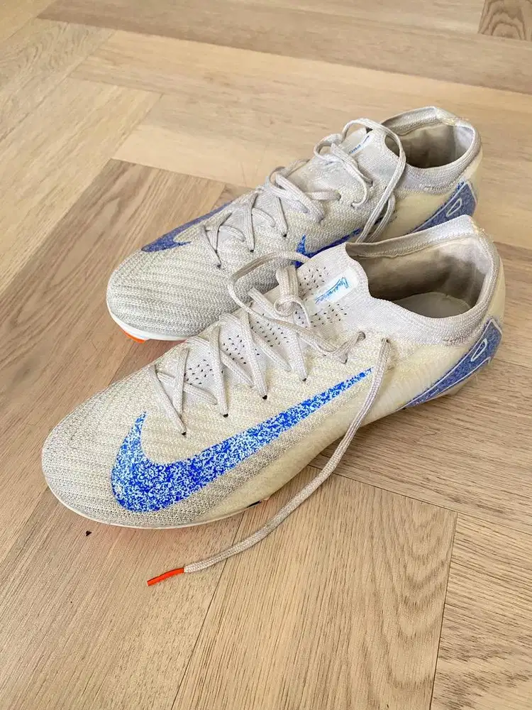 sepatu bola Nike Mercurial Vapor 16 Elite FG