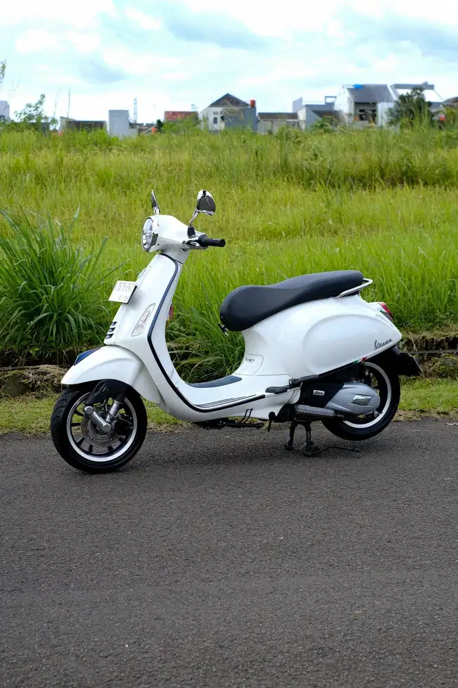 JUAL VESPA MATIC BEKAS/SECOND PRIMAVERA 2022 MURAH BERGARANSI