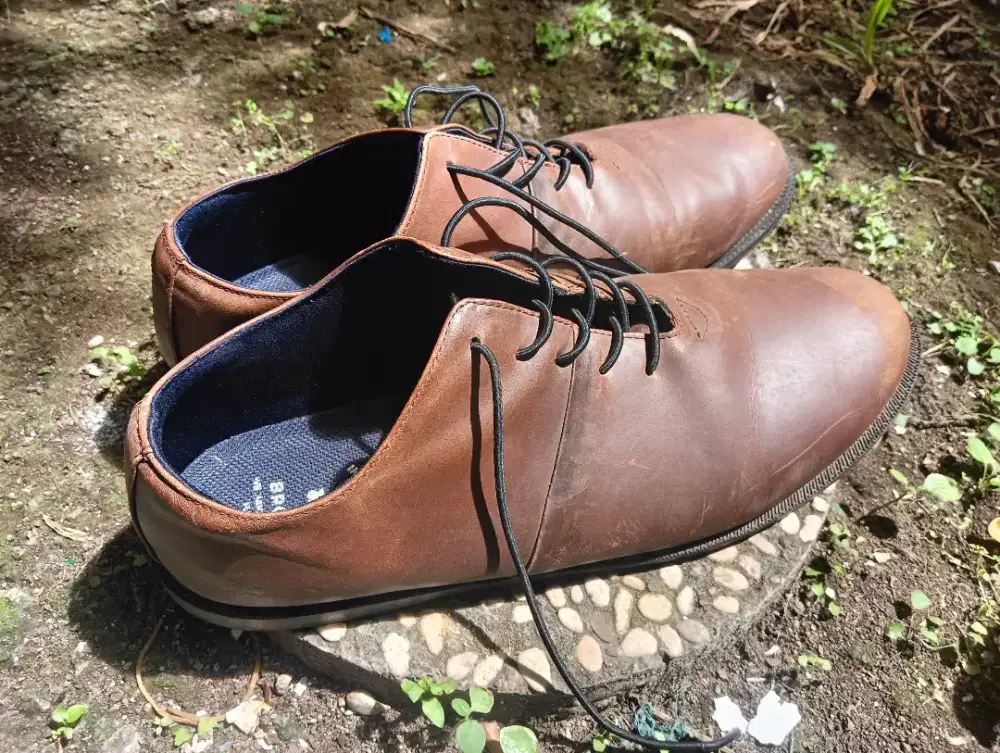 Sepatu pria Brodo indonesia