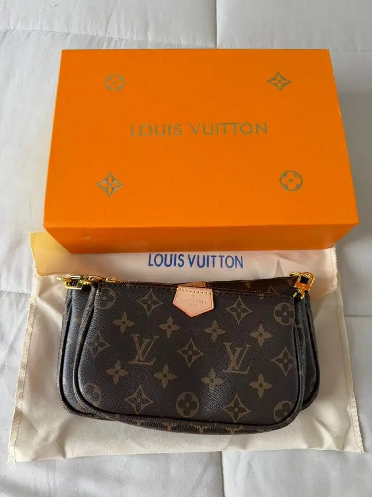 Louis Vuitton sling bag