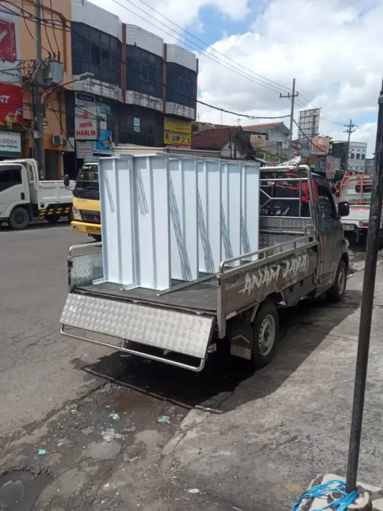 Rak besi siku lubang harga grosir