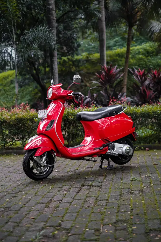 JUAL VESPA MATIC BEKAS/SECOND LX 2012 MURAH BERGARANSI