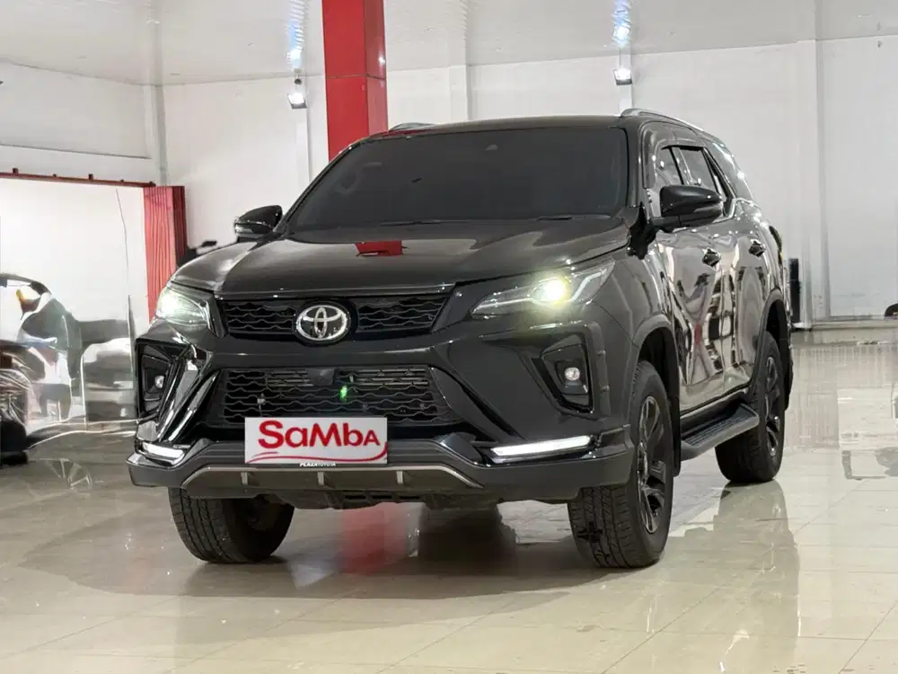 TOYOTA VRZ GR 2.8 LAGENDER AT 2025 KM 6RB LIKE NEW#GARANSI ALL