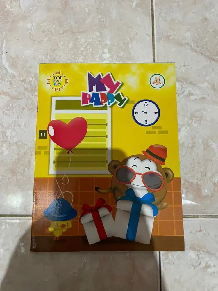 buku tulis hewan kuning