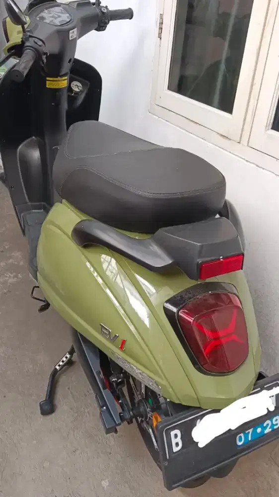 Motor Viar Hijau EV1