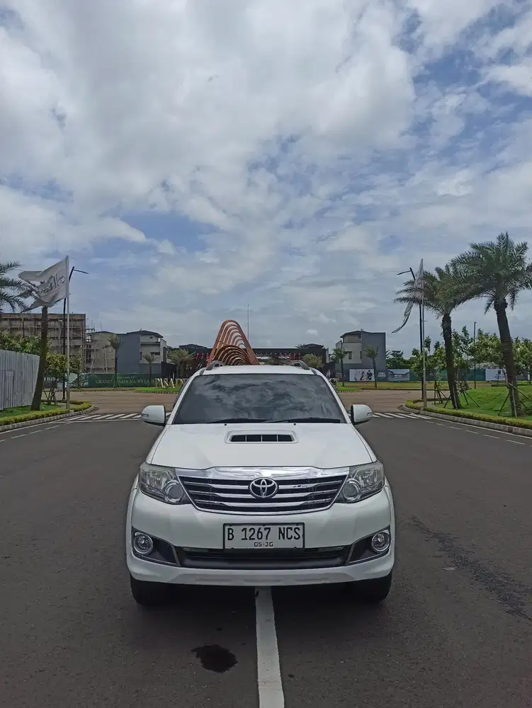 Fortuner VnT G AT diesel Tahun 2014