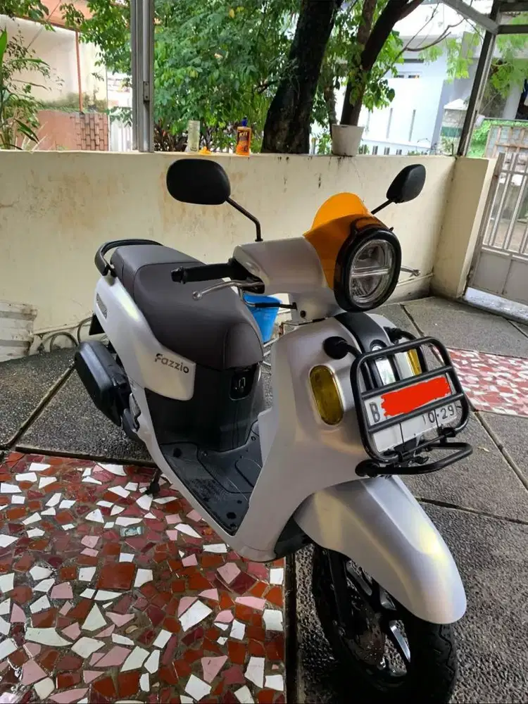 YAMAHA FAZZIO LUX 2024 JUAL