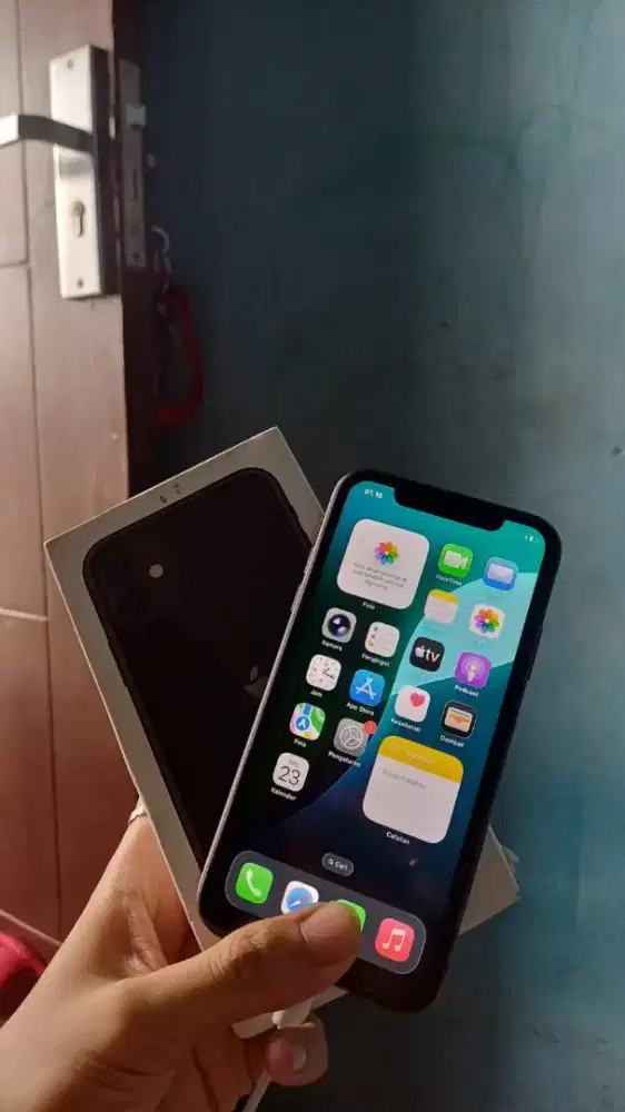 Iphone 11 64 gb ibox
