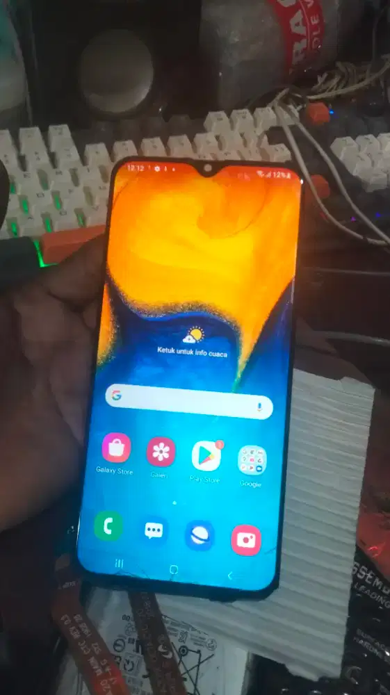 Lcd bekas Samsung a20 ORI copotan amolled