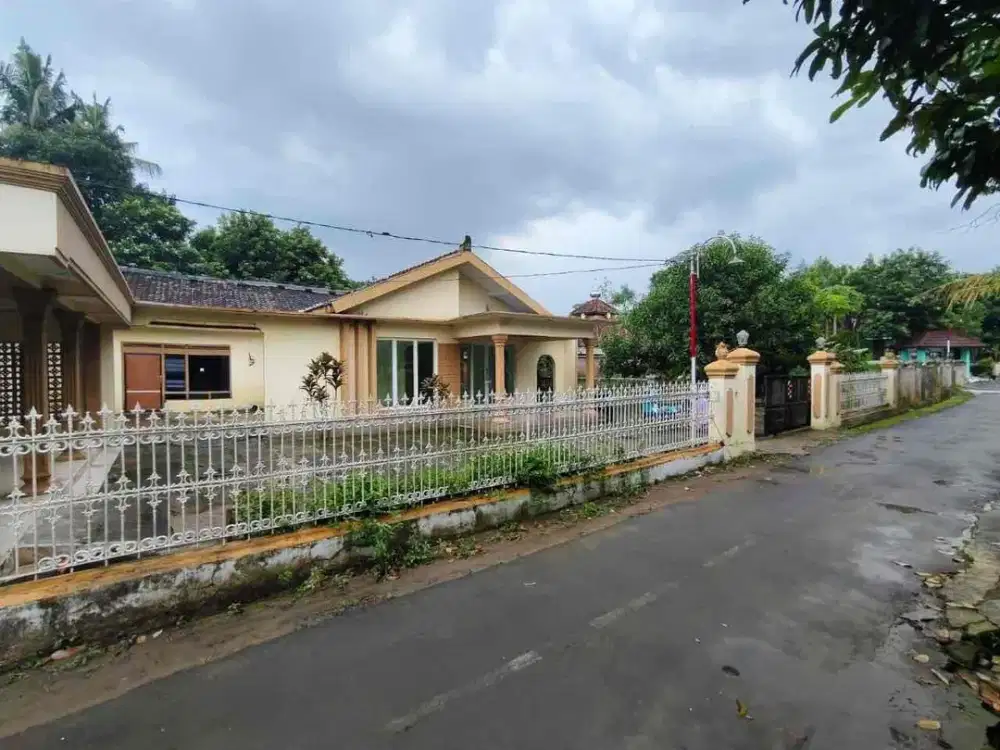 Rumah Luas Siap Huni