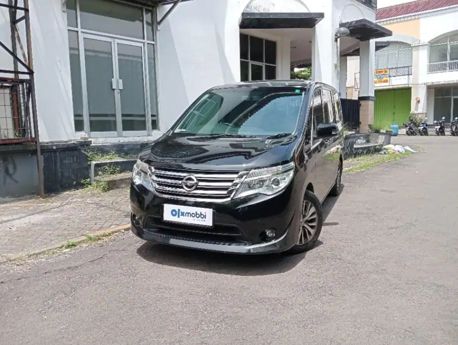 Like New - NISSAN SERENA 2.0 BENSIN A/T 2017 HITAM