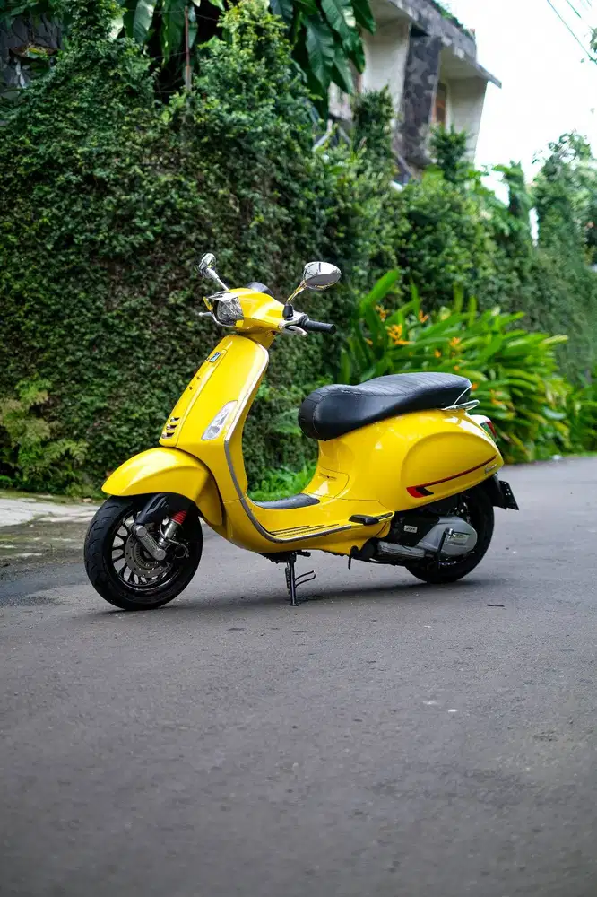 JUAL VESPA MATIC BEKAS/SECOND SPRINT S 2021 MURAH BERGARANSI