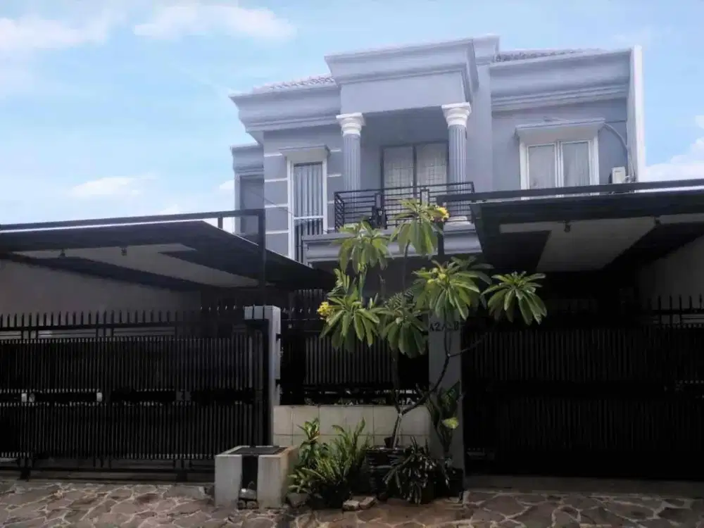Rumah Mewah 2 Lantai dalam Komplek Elit Jakarta Timur – Security 24 Jam