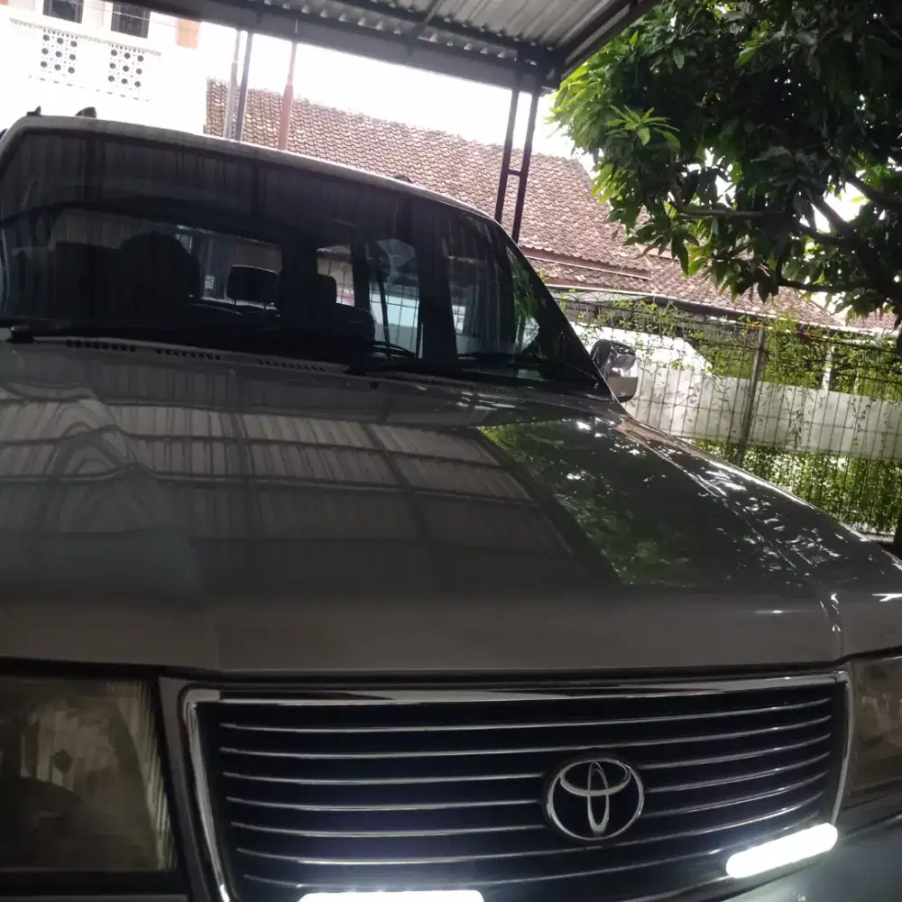 BU KIJANG KRISTA DIESEL MT 2000
