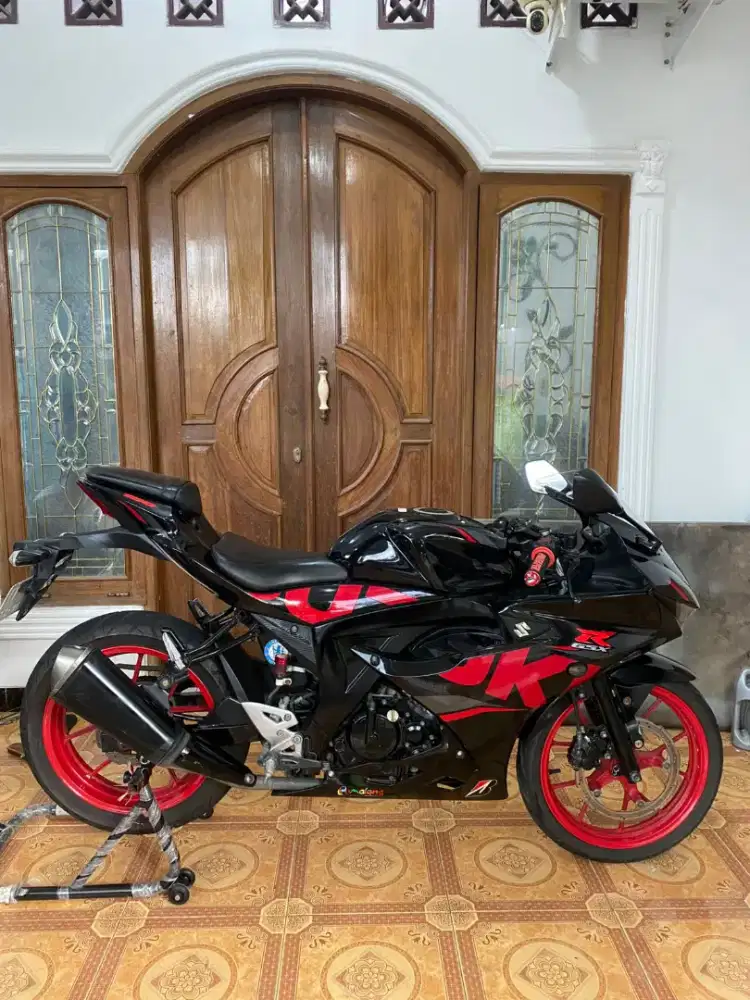 GSX 150R ISTIMEWA