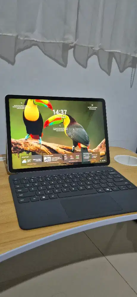 Microsoft Surface Pro 2025 Snapdragon 12 16/ 256GB Keyboard Lengkap