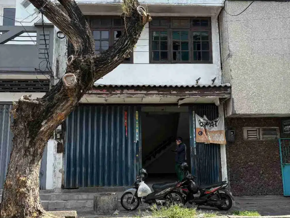 Ruko jual muraah (di bawah pasar)