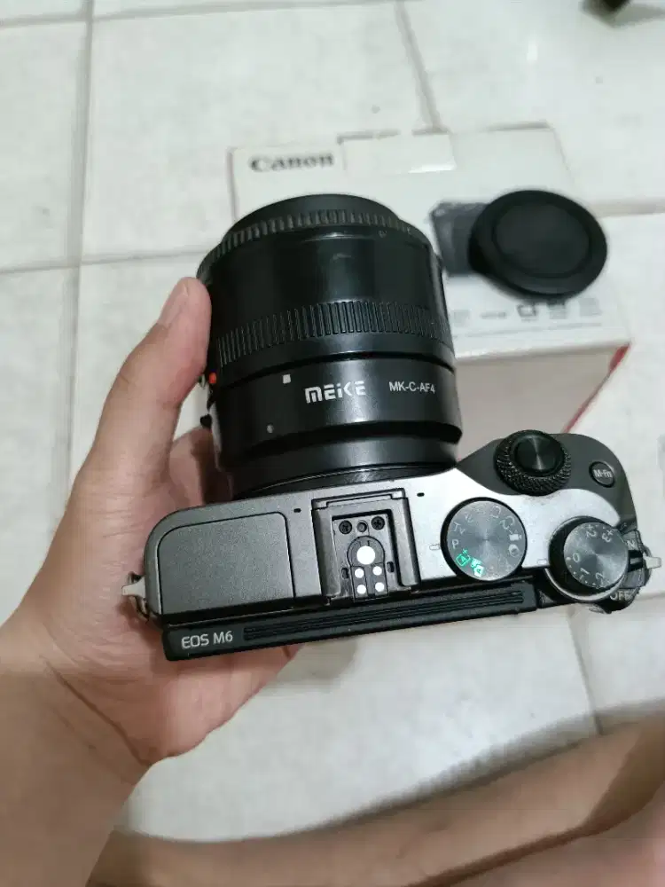 CANON M6 LENSA FIX 50MM F1.8