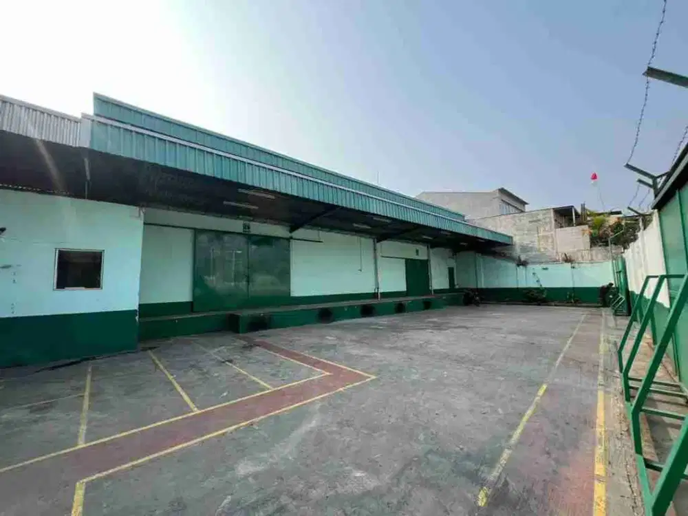 Dijual/Sewa Gudang siap pakai Daan Mogot KM 13