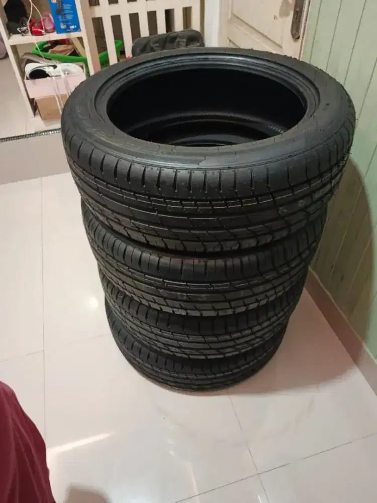 Ban 215/55 R18 Xtrail HRV CRV Xpander Innova Rush Terios APV Vitara Al