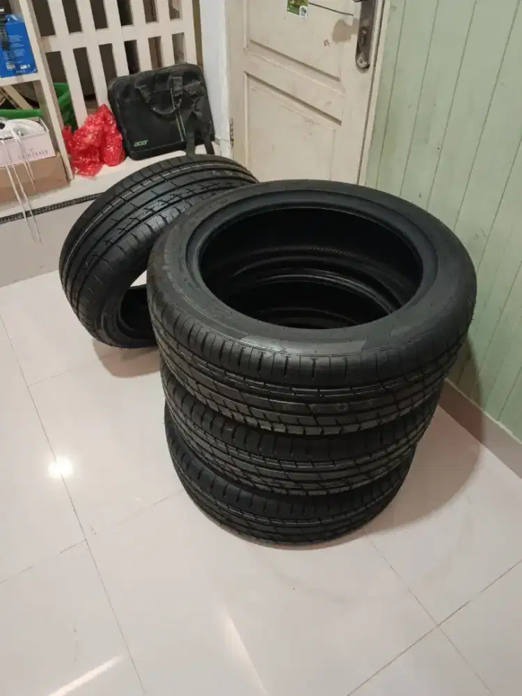 Ban 215/55 R18 Xtrail HRV CRV Xpander Innova Rush Terios APV Vitara Al