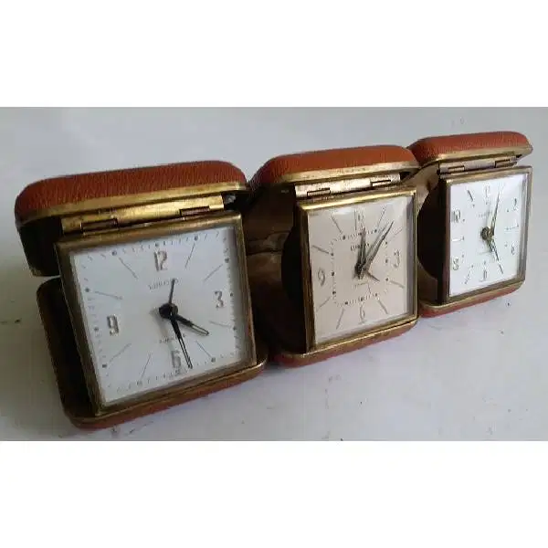 3 PCS Vintage Jam wekker traveling tahun 50'an merk EUROPA Germany  2