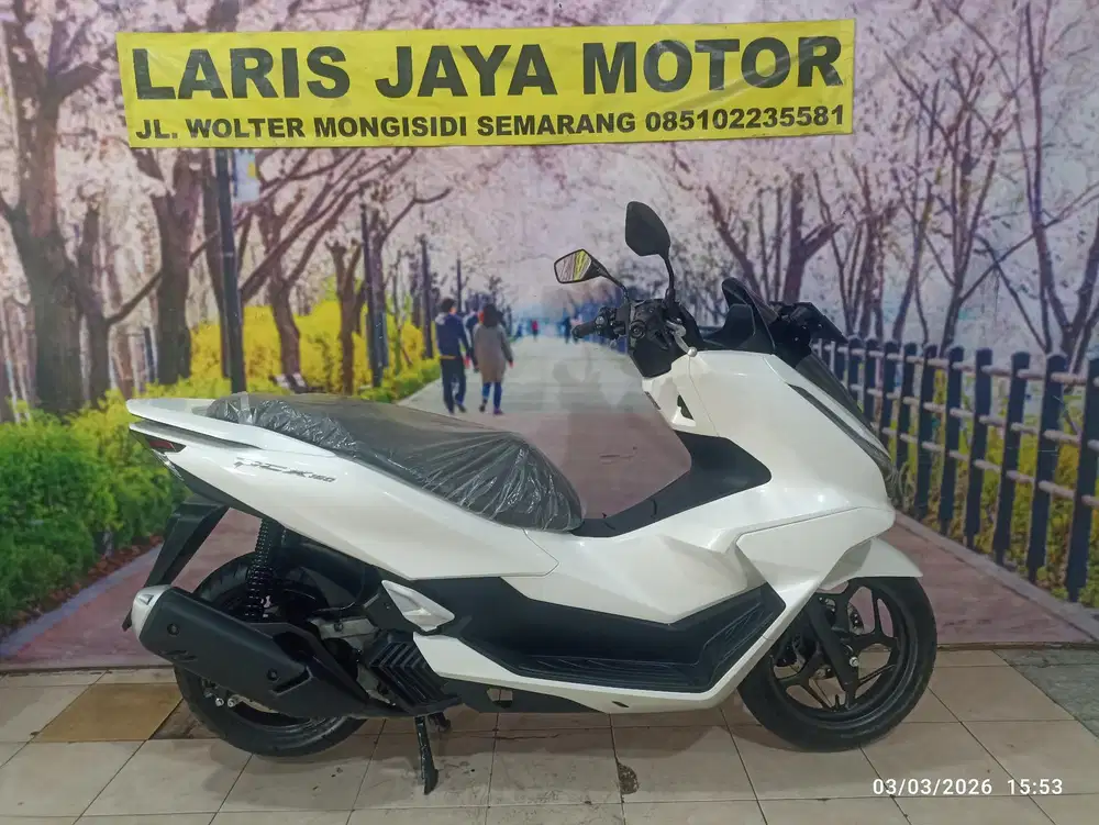 New PCX masih baru km.1600