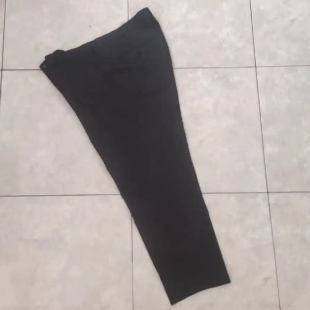 UNIQLO SMART ANKLE PANTS