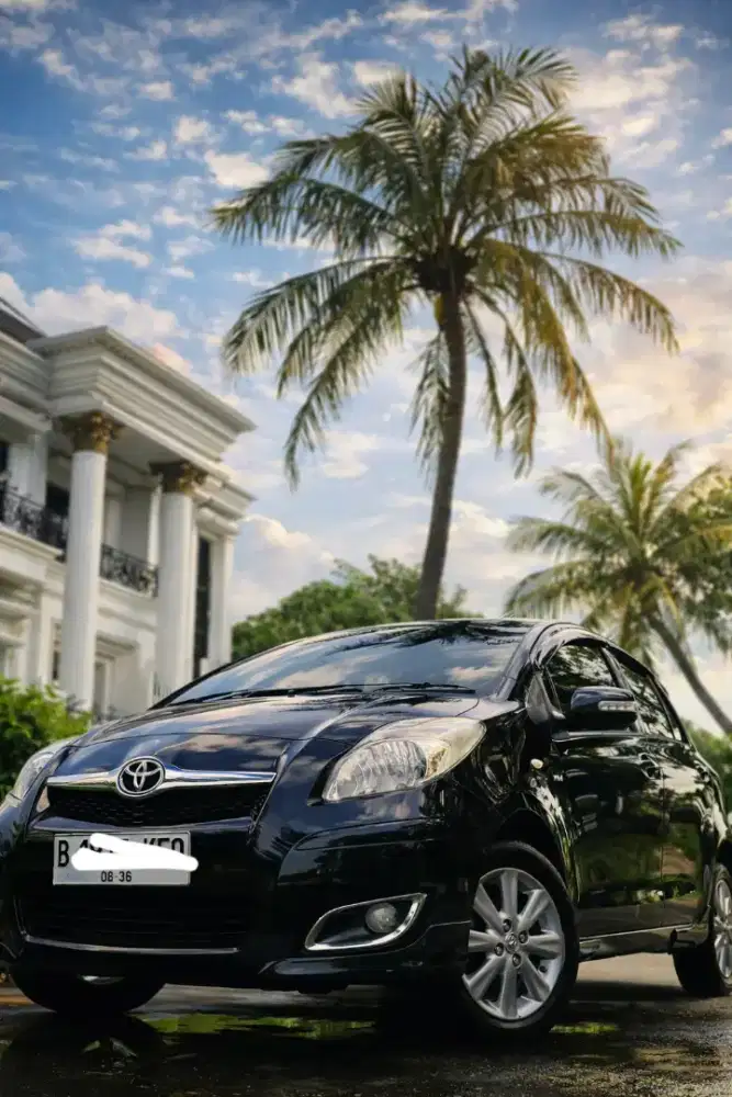 Toyota Yaris E Matic th 2010