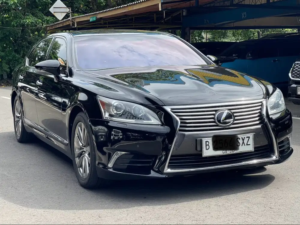 LEXUS LS 460L 2015 HITAM DIJUAL CEPAT TERMURAH