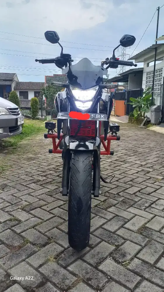 HONDA CB150R STREETFIGHTER