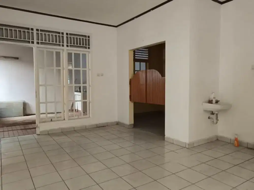 Dijual Rumah Luas di Tarumanegara Sukapura, harga 2Man saja