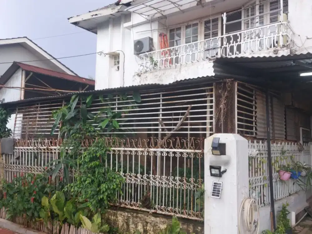 Rumah Hitung Tanah Radio Dalam Akses Jalan 2 Mobil