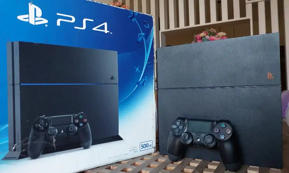 Playstation 4 seri 12
