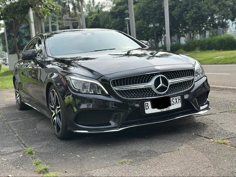 MERCENDES BENZ CLS400 AMG AT HITAM 2015