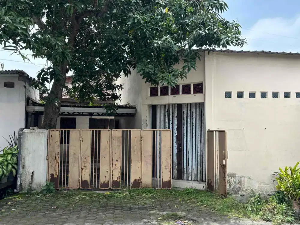 Dijual rumah dekat jalan Arteri Soekarno Hatta Semarang
