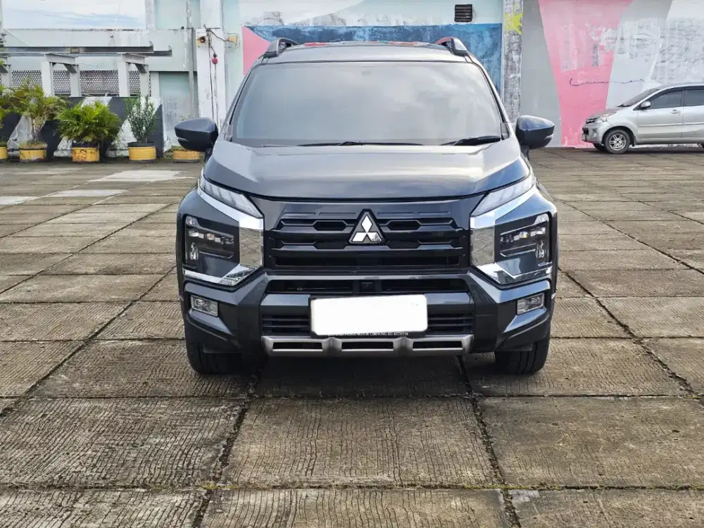 Km 11 rb xpander cross premium package 2024 grey