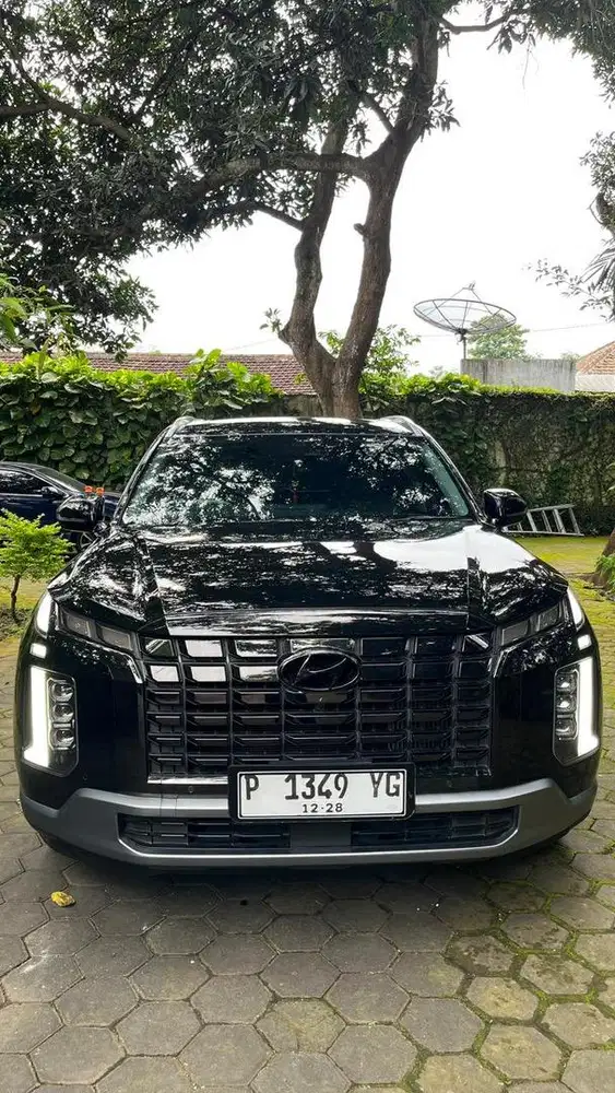 Palisade 2.2awd 4x4 hitam metalik 2023