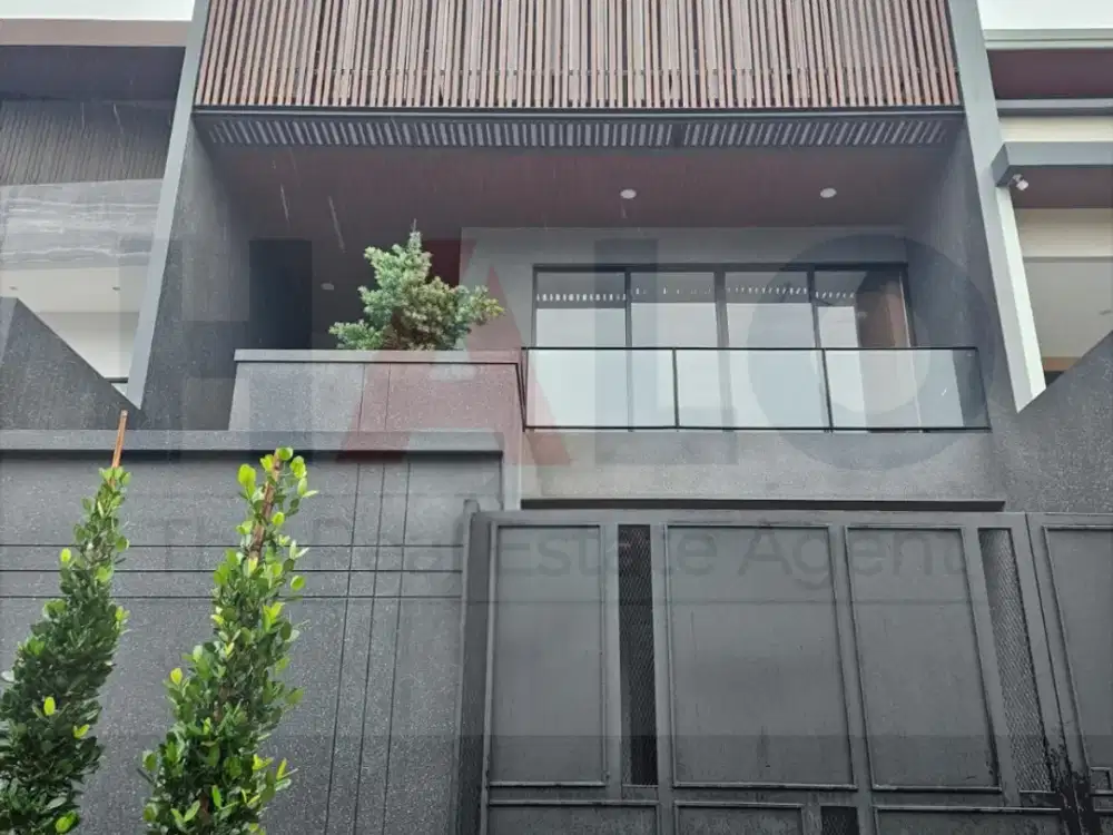 DIJUAL RUMAH 3LT PERMATA BUANA JAKARTA BARAT