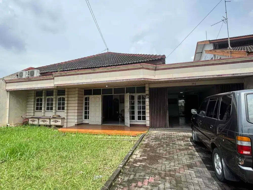 Dijual rumah dekat cafe dengan view kota Semarang