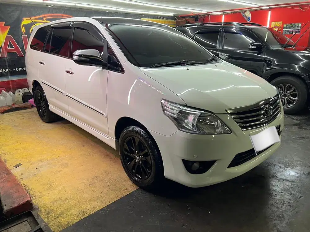 Toyota Kijang Innova 2013 Bensin