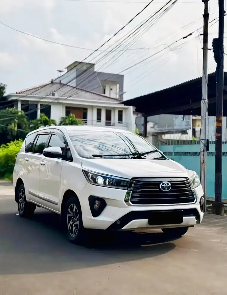 FOR SALE TOYOTA INNOVA REBORN 2.4 V DIESEL AUTOMATIC