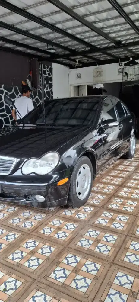 Mercy C180 Kompressor 2003 low km