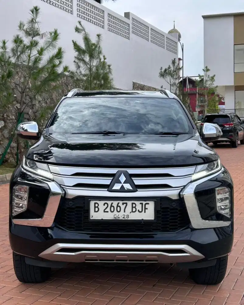 Flash Sale Ramadhan Mitsubishi Pajero Dakar 4x2 AT 2023 Diesel Hitam