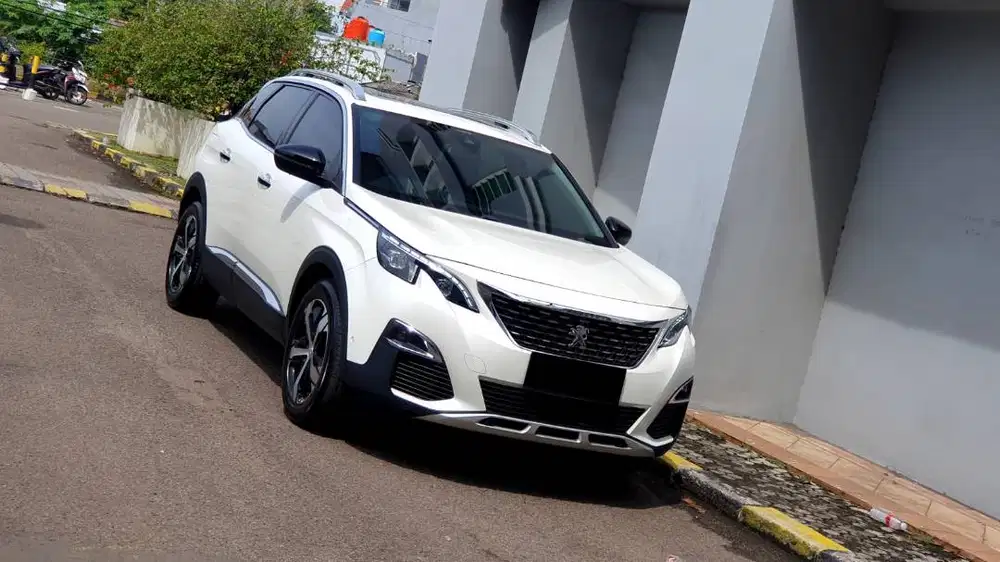 [ KM LOW ] Peugeot 3008 Allure Plus 1.6 Turbo AT Putih 2019/2020