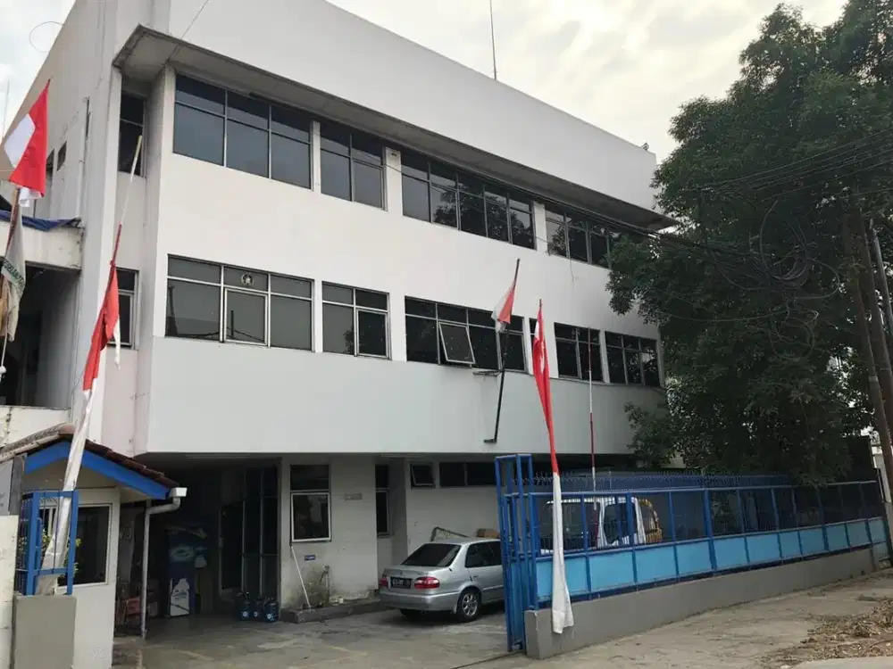 GEDUNG STRATEGIS JL. PEMUDA, PULO GADUNG - Bisa Bangun 8 Lantai, Cocok untuk Kantor, Hotel, Showroom