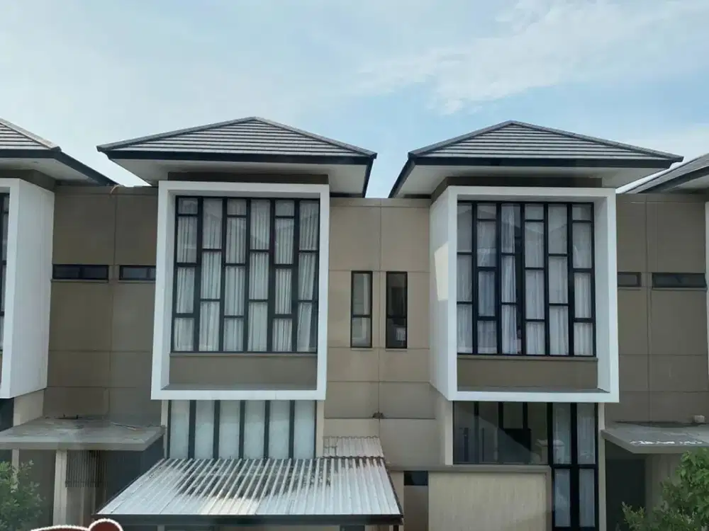 Disewakan Rumah Mewah Lebar 7 Siap Huni Cluster Asya, Cakung, Jakarta Timur, 027