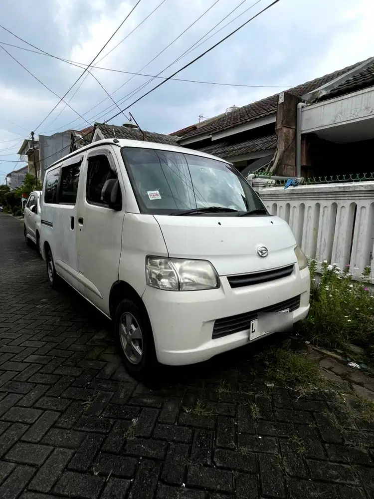 Daihatsu Gran Max Minibus 1.3 D 2018 warna Putih Mesin Sehat